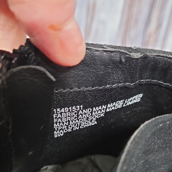 Torrid Black Ankle Booties with Buckle Straps Size 9 - Picture 5 of 6